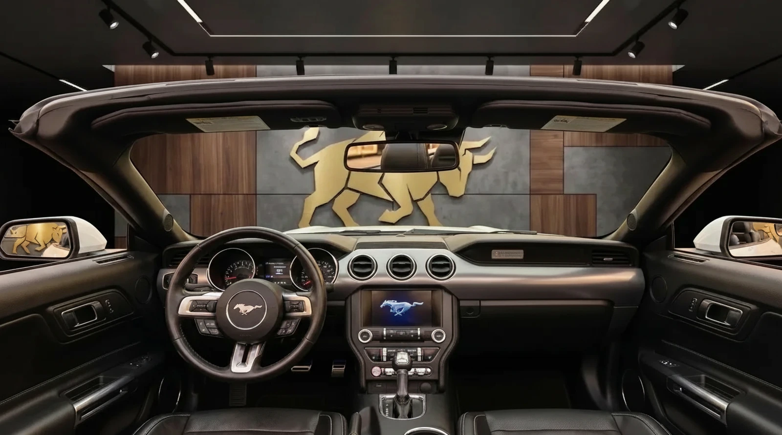 Ford Mustang Convertible — Convertible Car Rental in Baku