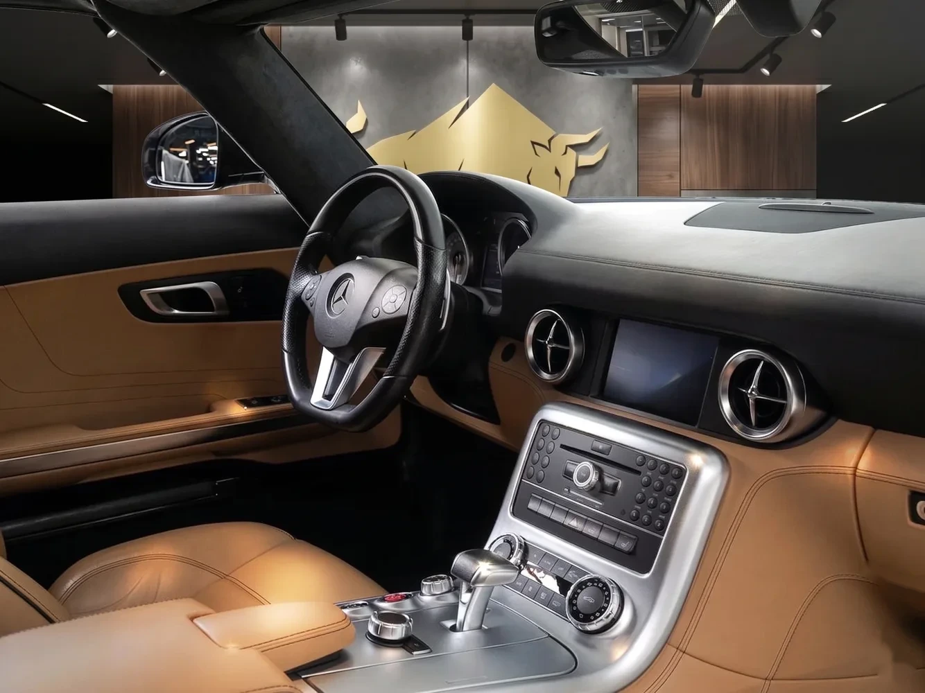 Mercedes-Benz SLS AMG rental in Baku Azerbaijan